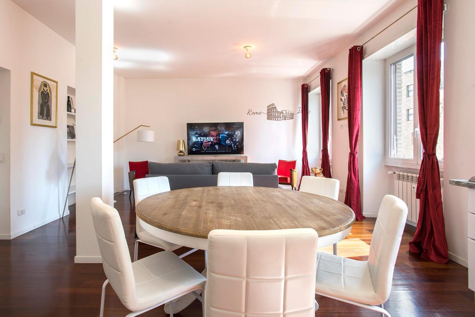 רומא Il Principe - Luxury Boutique Apartment Near The Colosseo מראה חיצוני תמונה